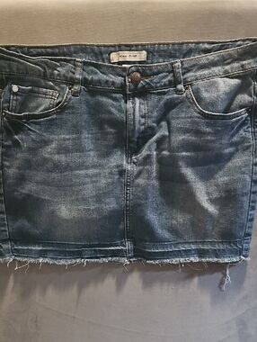 Adam Levine Collection faded blue denim mini skirt with raw hem